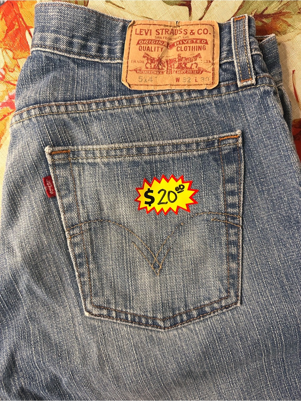 Levi's Light Blue Relaxed Fit Men's Jeans